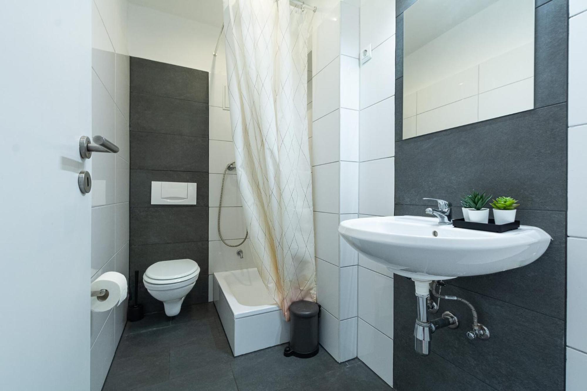 T&K Apartments - Apartments 20 Min To Messe Dus Krefeld Kültér fotó